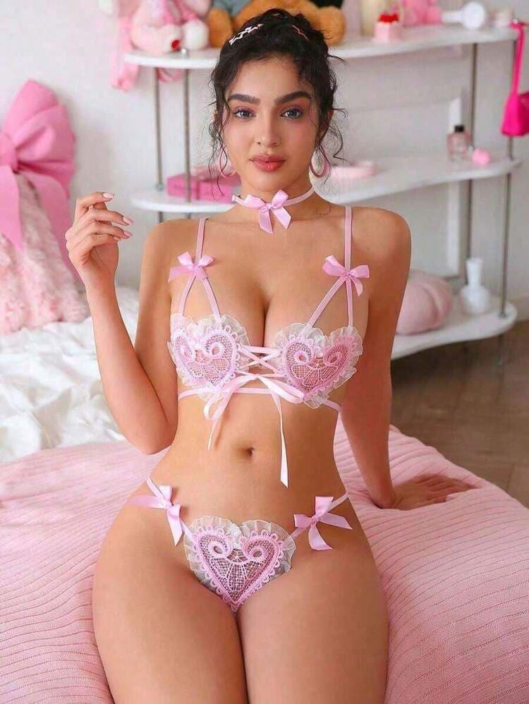 2 Pieces Of Women's Pink Mesh Lace Heart Bow Set Lingerie — SayFrey